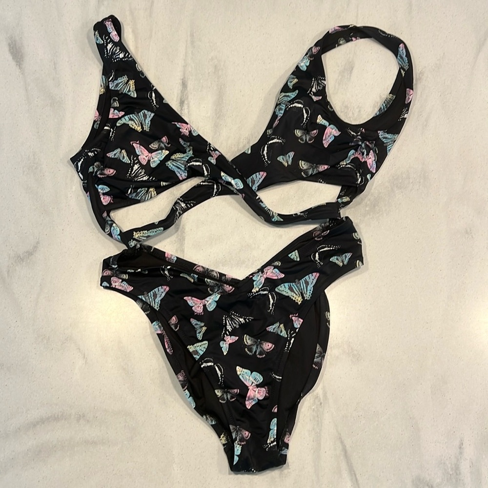 PINK Victoria’s Secret one piece swimsuit